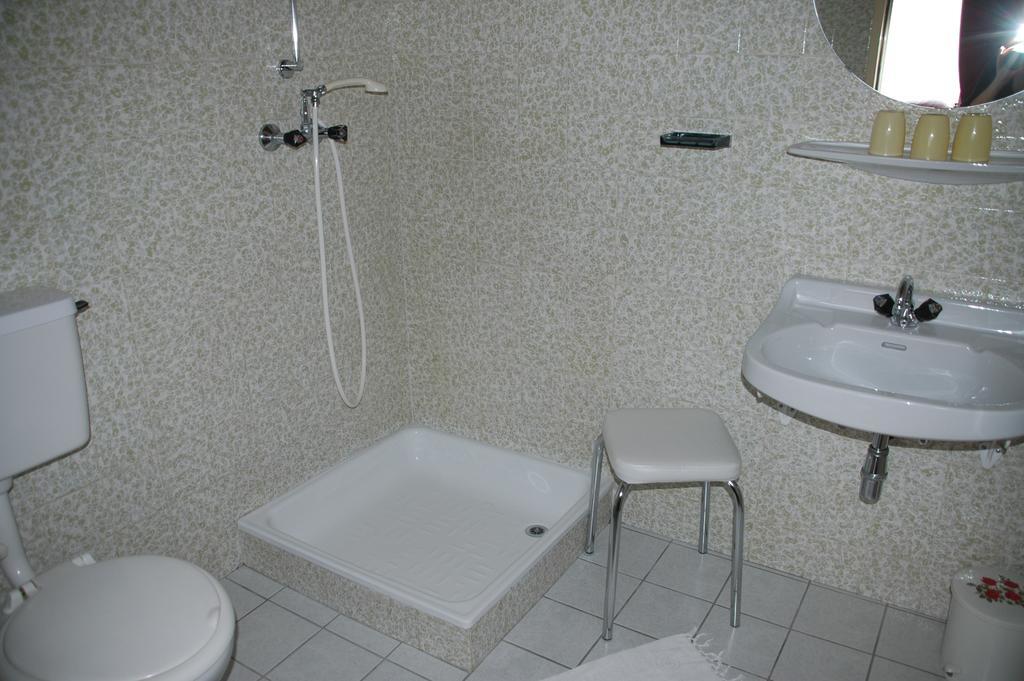 Romantikhaus Hufschmiede Hotel Engelhartszell Ngoại thất bức ảnh